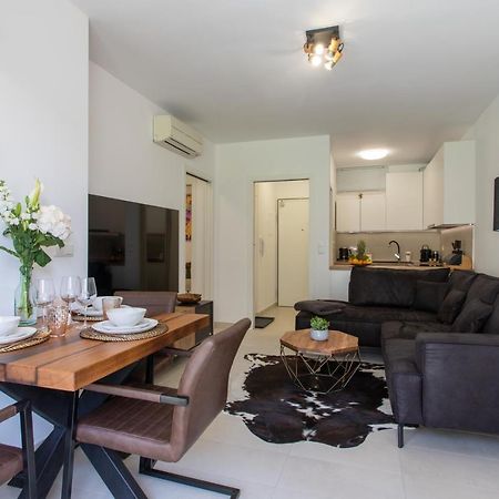 Lucky Apartment โอมิช ภายนอก รูปภาพ