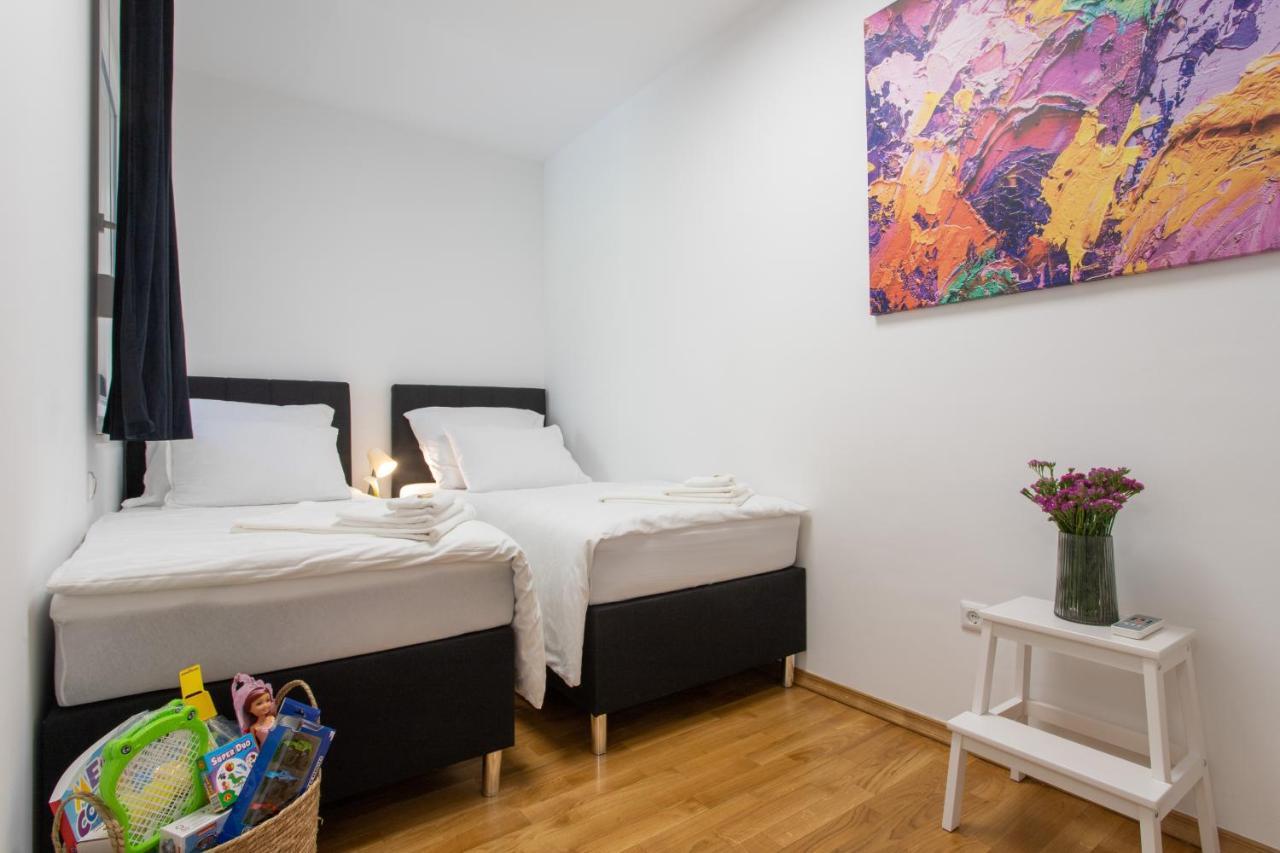 Lucky Apartment โอมิช ภายนอก รูปภาพ