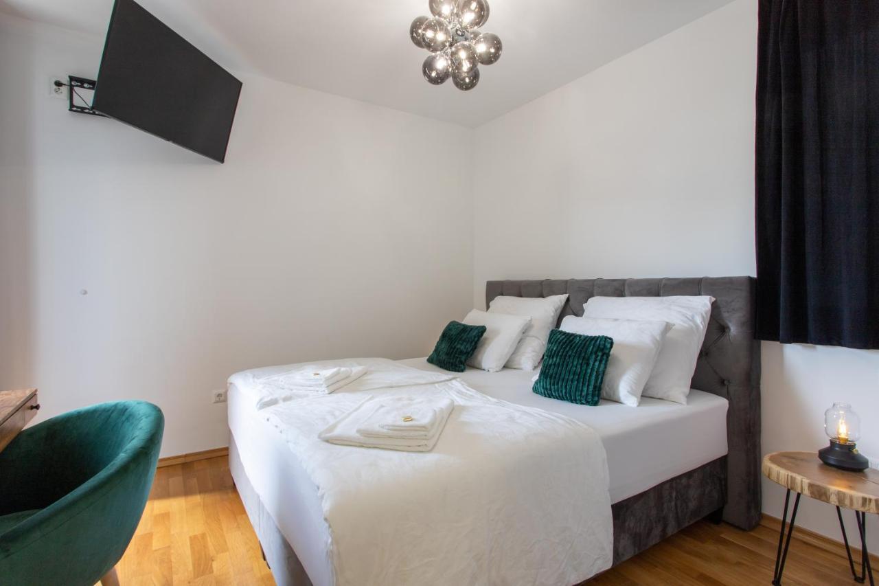 Lucky Apartment โอมิช ภายนอก รูปภาพ