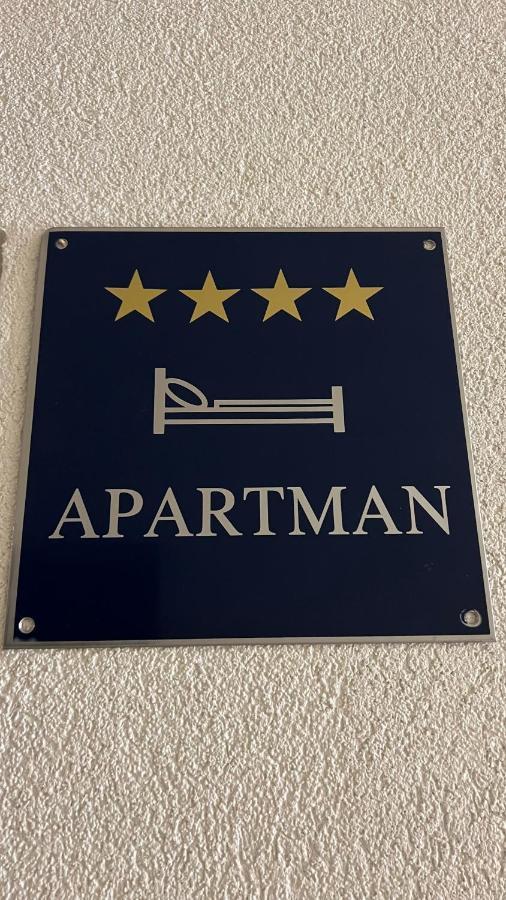 Lucky Apartment โอมิช ภายนอก รูปภาพ